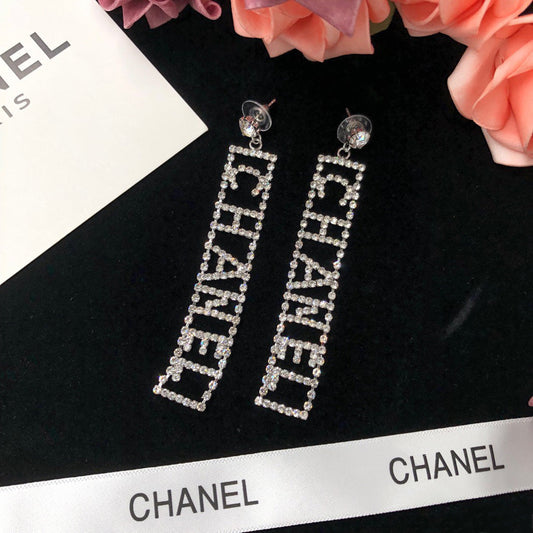 Aretes Largos de Diamantes de Cristal Brillante