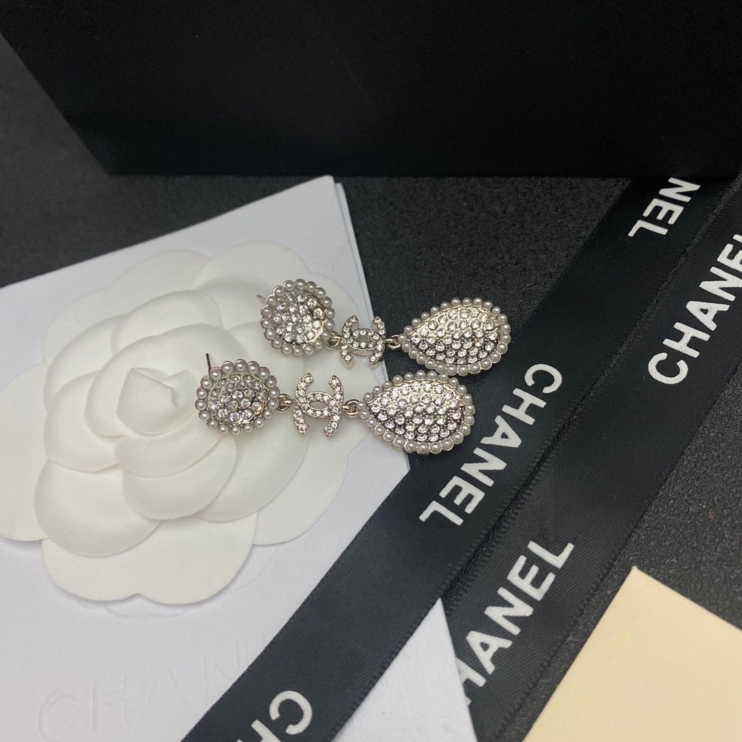 Pendiente elegante de cristal