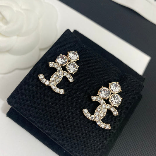 Pendientes de diamantes de cristal brillante