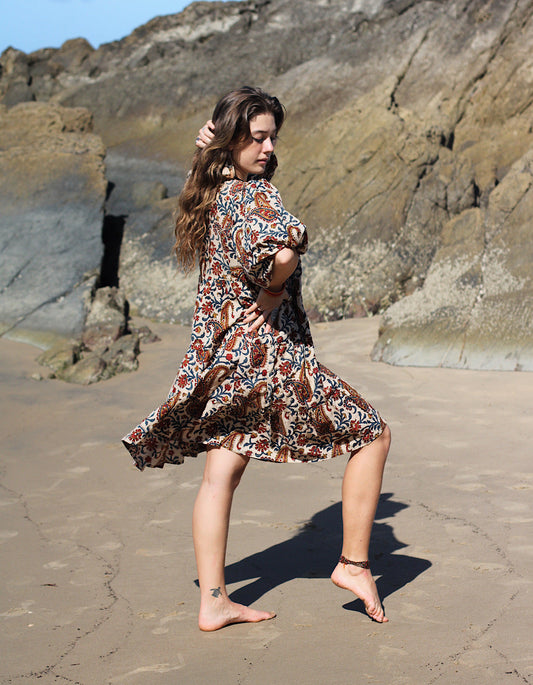 Vestido corto Neera en rani