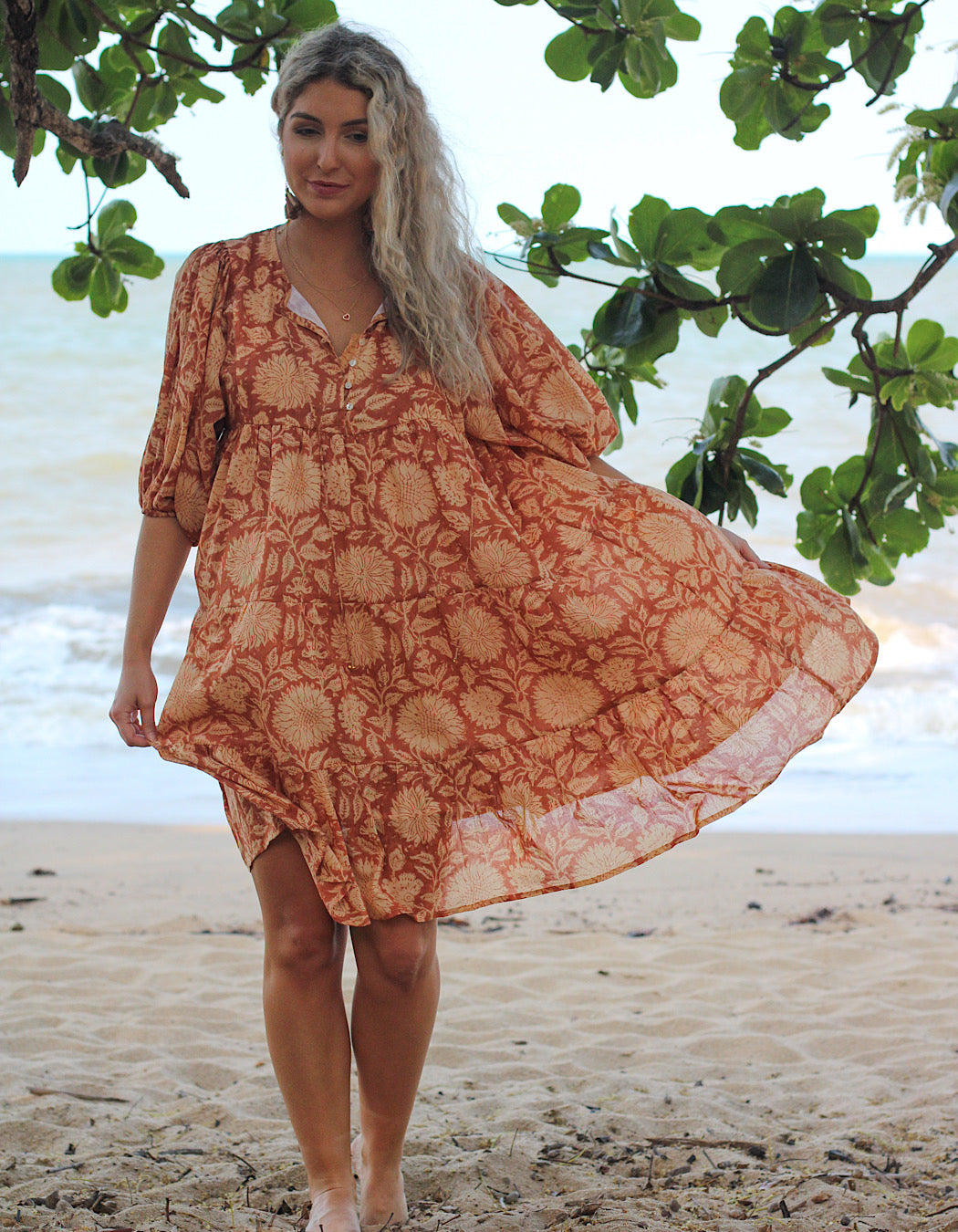 Robe courte Neera Masala - Doublée