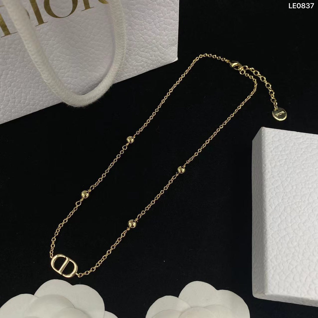 Conjunto de Joyas de Metal Dorado CD