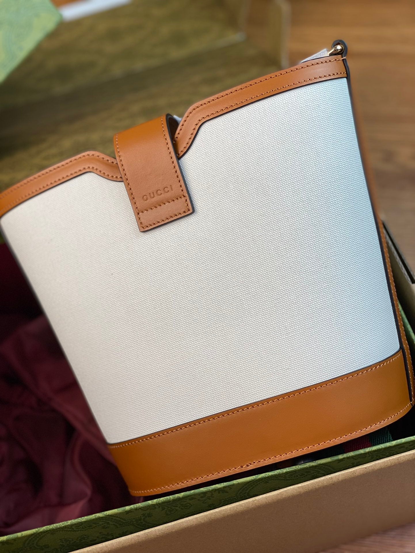 SAC SEAU À BANDOULIÈRE