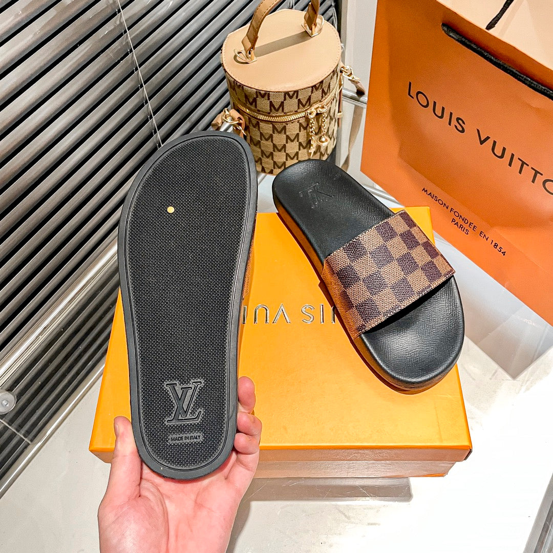 Mules Plates à Carreaux et Monogramme pour Couples