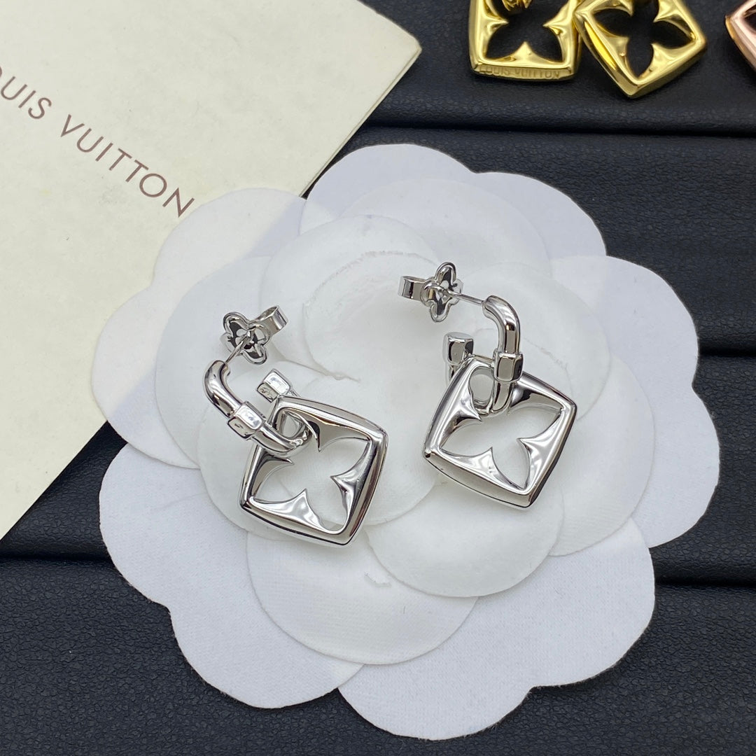 Pendientes con colgantes Monogram Flower