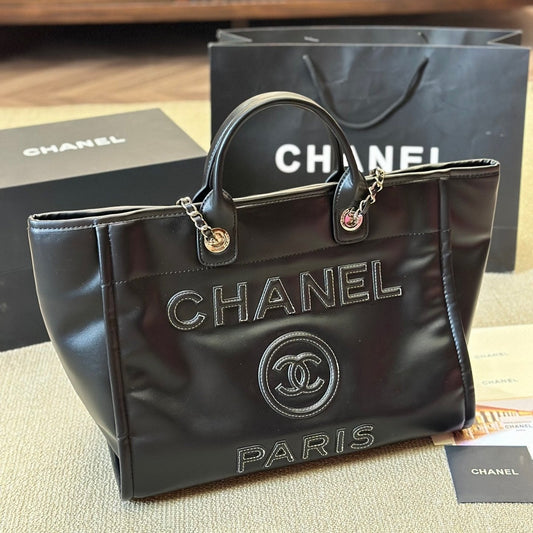 Bolso grande de cuero negro