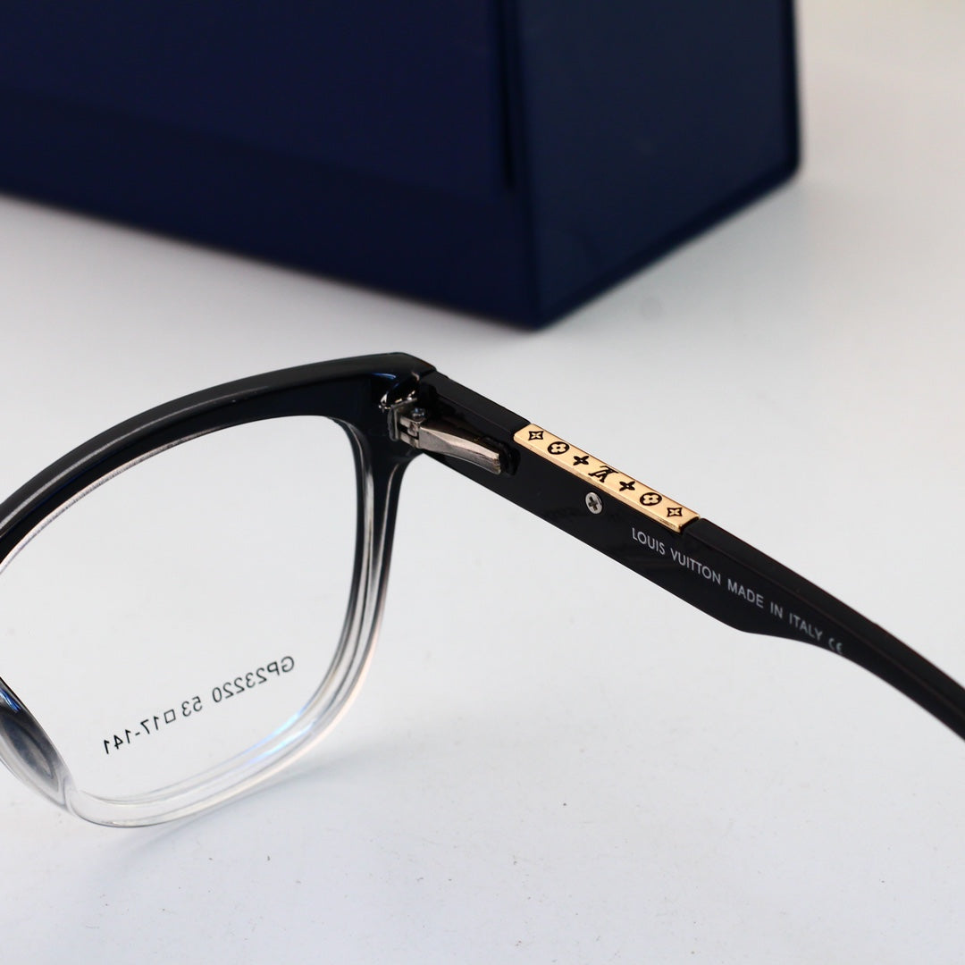 Lunettes Vintage à Monture Gravée