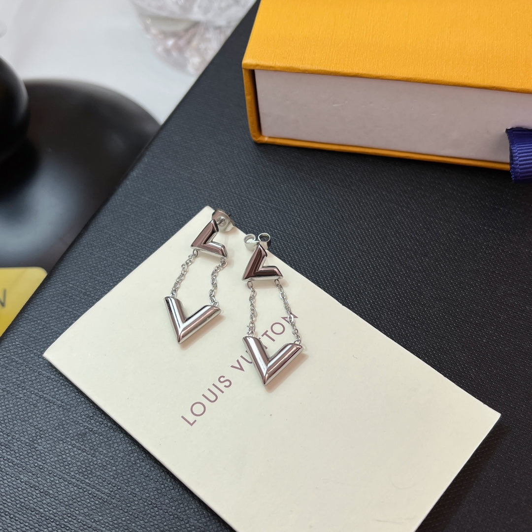 Boucles d'oreilles pendantes 3 couleurs en V