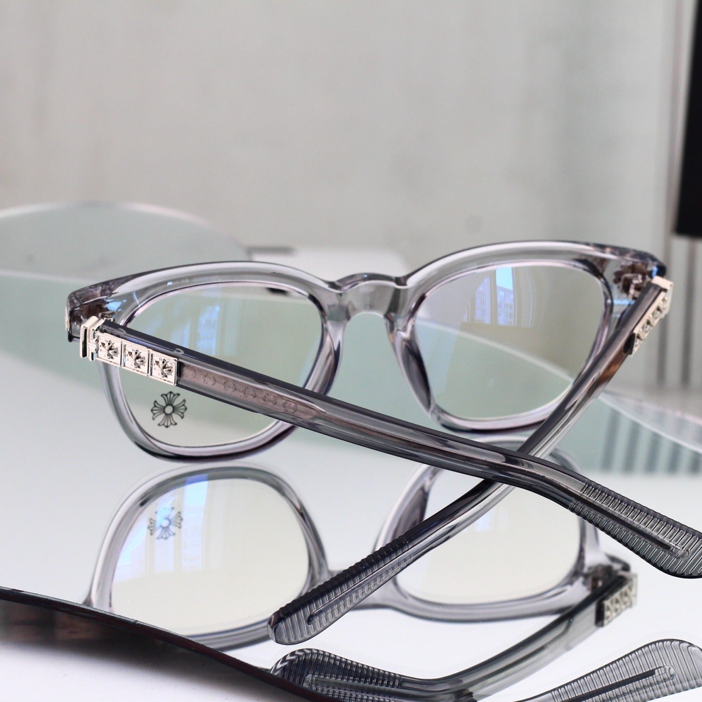 7 Color Square Sunglasses, Cross Detail UV400 Polarized Fashion Shades 1777