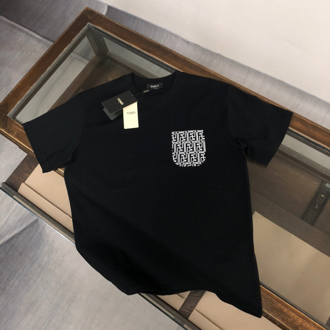 T-shirt imprimé à poche