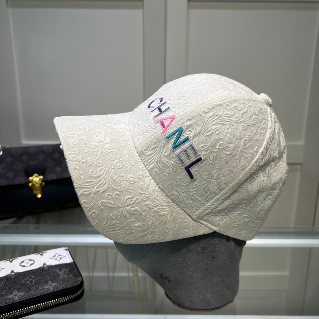 Casquette de baseball brodée colorée à motif 3D