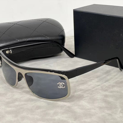 Lunettes de soleil bouclier pour femme