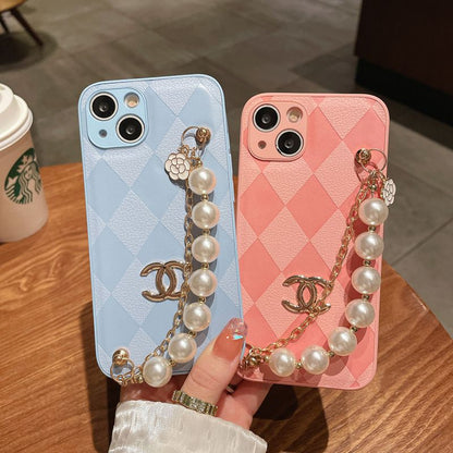 Estuche de Cuero con Pulsera de Cadena de Perlas