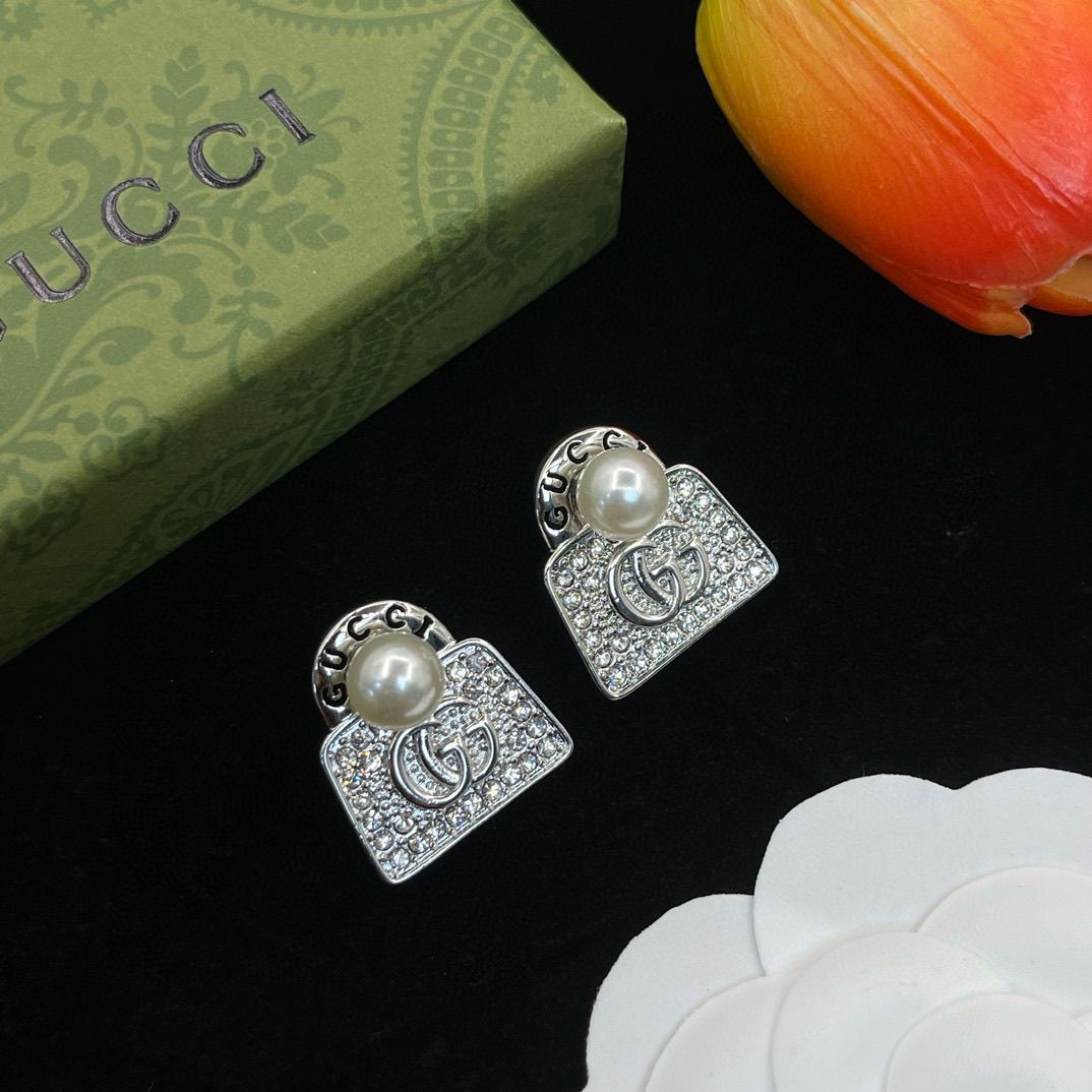 Boucles d'oreilles tendance en perles avec lettres tempérament