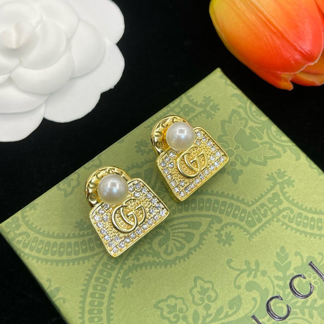 Boucles d'oreilles tendance en perles avec lettres tempérament