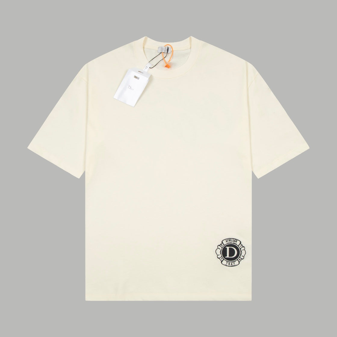 NOUVEAU 0418 T-shirt (préférablement pour l'été)