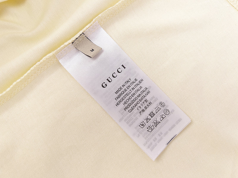 T-shirt brodé créatif