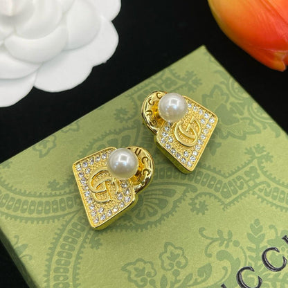 Boucles d'oreilles tendance en perles avec lettres tempérament