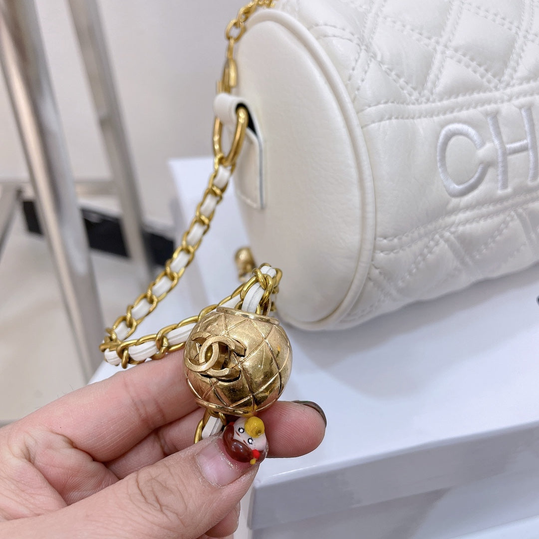 Bolso Cilindro Cadena Bordado