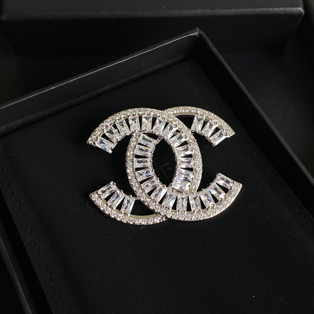 Broche en diamant de cristal trempé