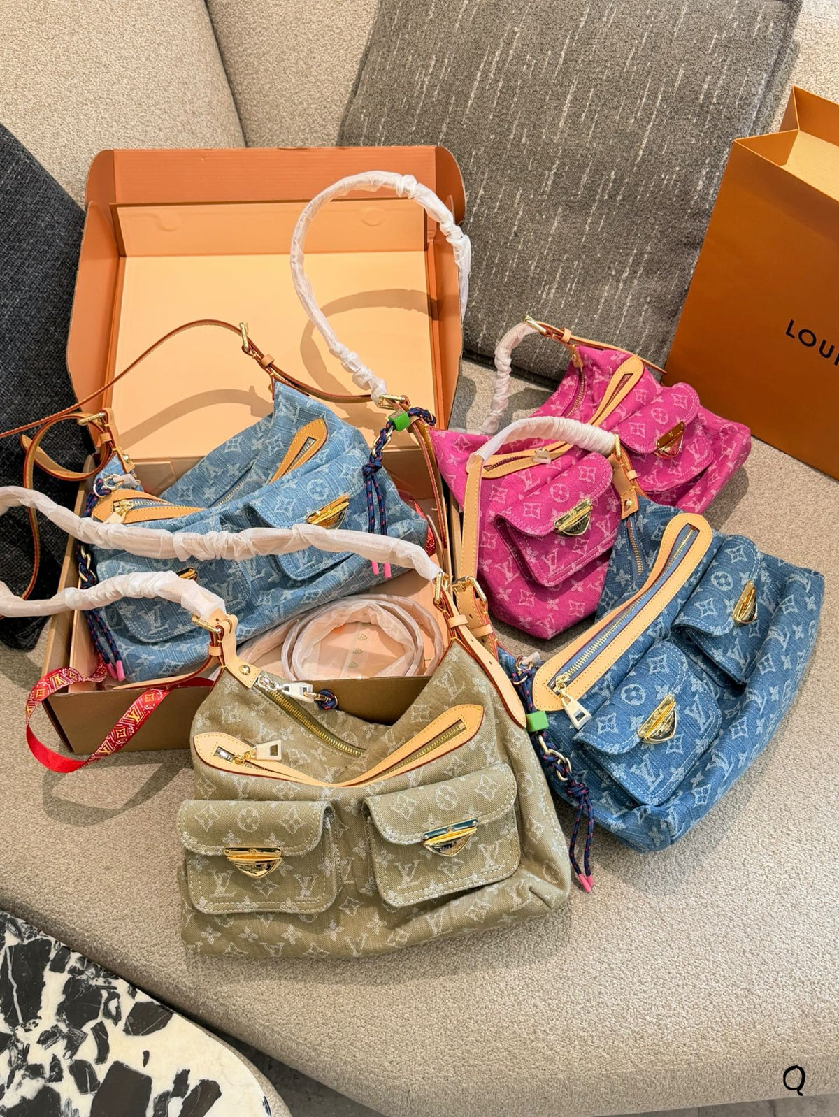 Vintage Denim Baggy Shoulder Bag 💙