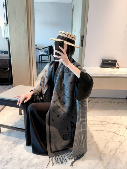 2026 New Double-Sided Carriage Cashmere Scarf Elegant Heritage Style