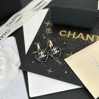 Pendientes Corazón Negro