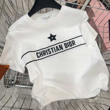 T-shirt femme avec lettres brodées étoilées