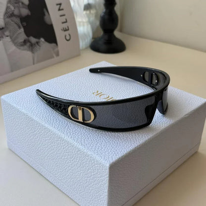Bandeau de cheveux à la mode, lunettes de soleil tendance