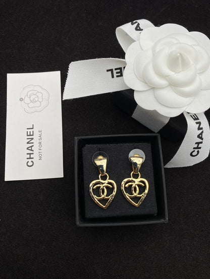 Pendientes Corazón Hueco de Temperamento