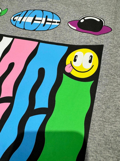 Collection capsule de tee-shirts réversibles à manches courtes