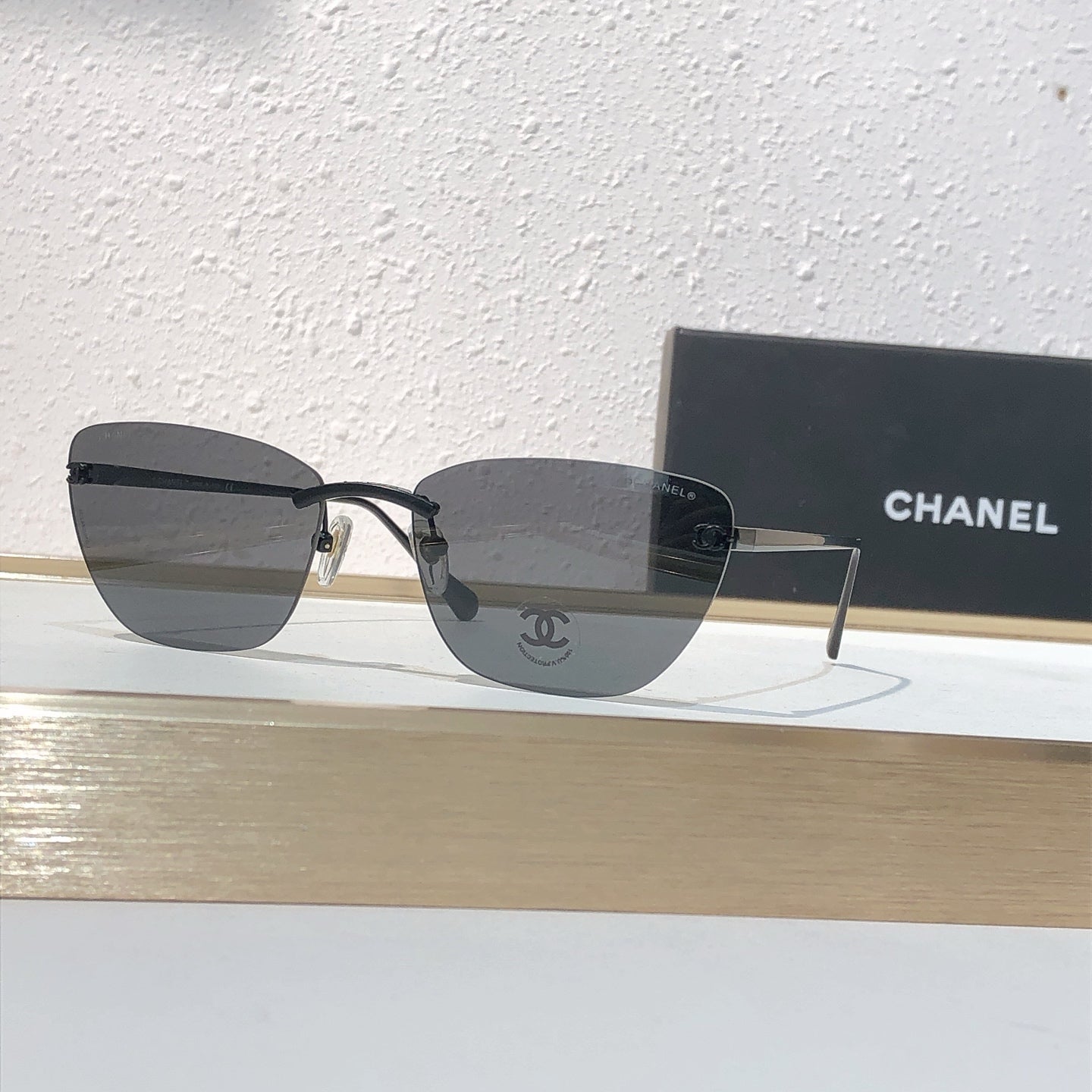 9 Color Rimless Cat-Eye Sunglasses 4286T