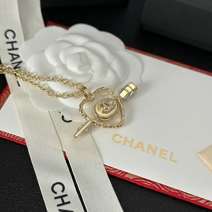 Collier en diamant Cœur et Flèche