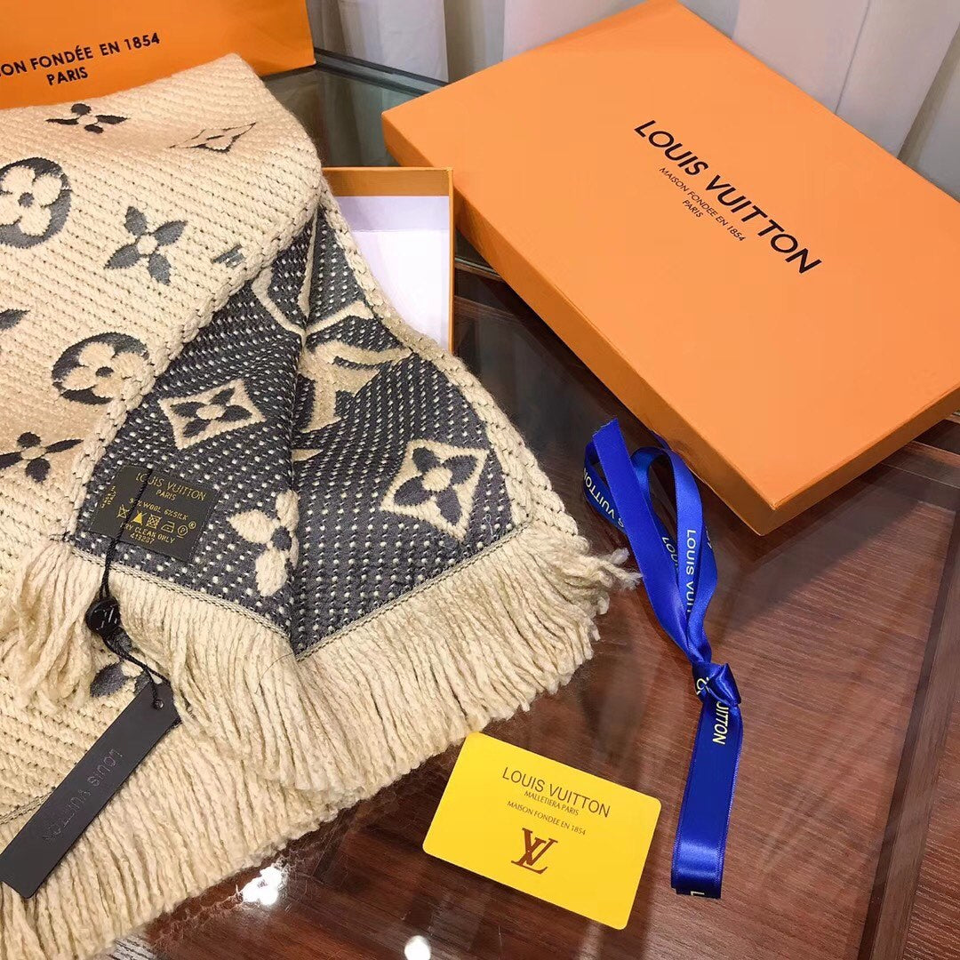 Foulard à pampilles jacquard motif monogramme