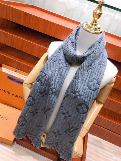 Foulard à pampilles jacquard motif monogramme