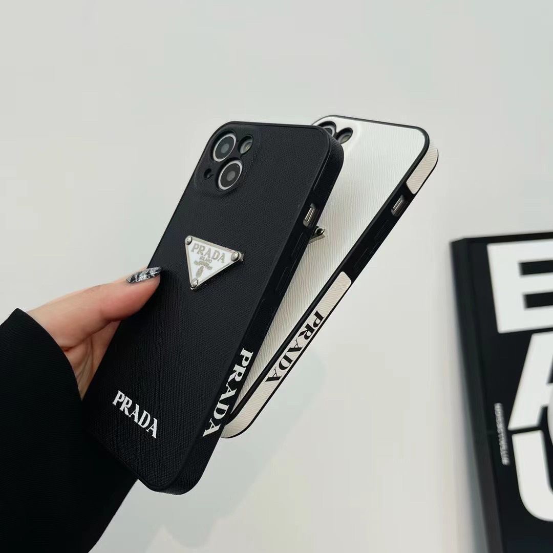 Coque souple classique en caoutchouc avec monogramme