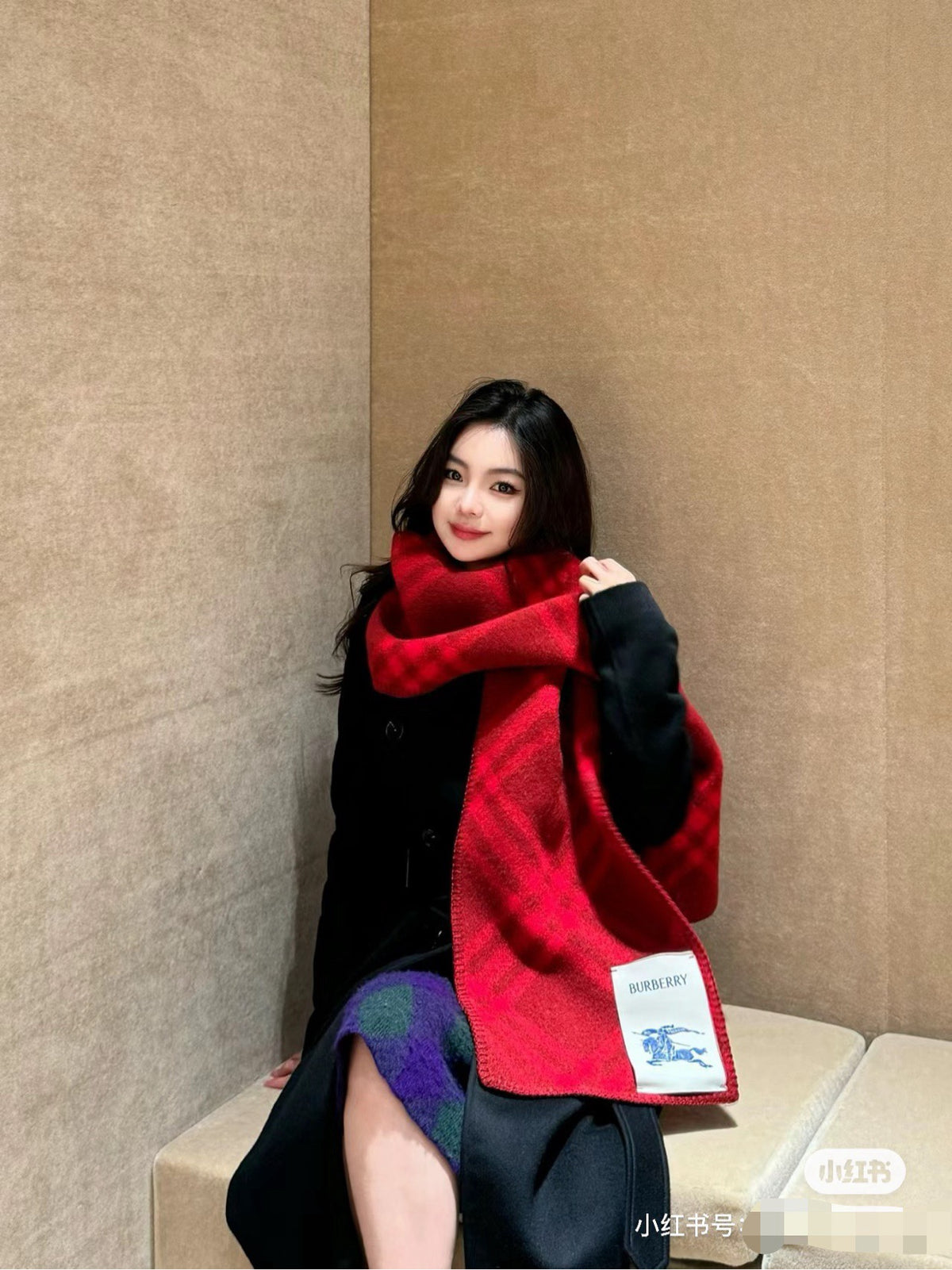 ✨ In Stock | 2025 New Year Hooded Checkered Wool Shawl – Elegant Blanket-Style Wrap
