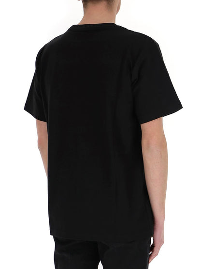 T-shirt à fleurs (plutôt pour l'été)