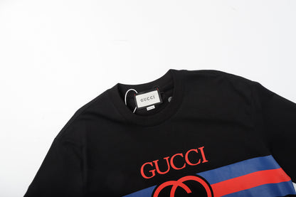 T-shirt imprimé à rayures