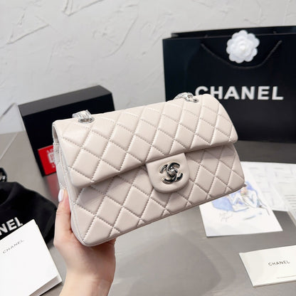 Sac Classique à Rabat, petite taille, finition argentée