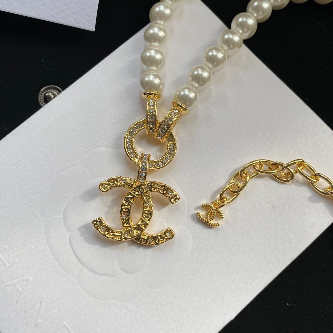 Collar Perla Logo Galleta