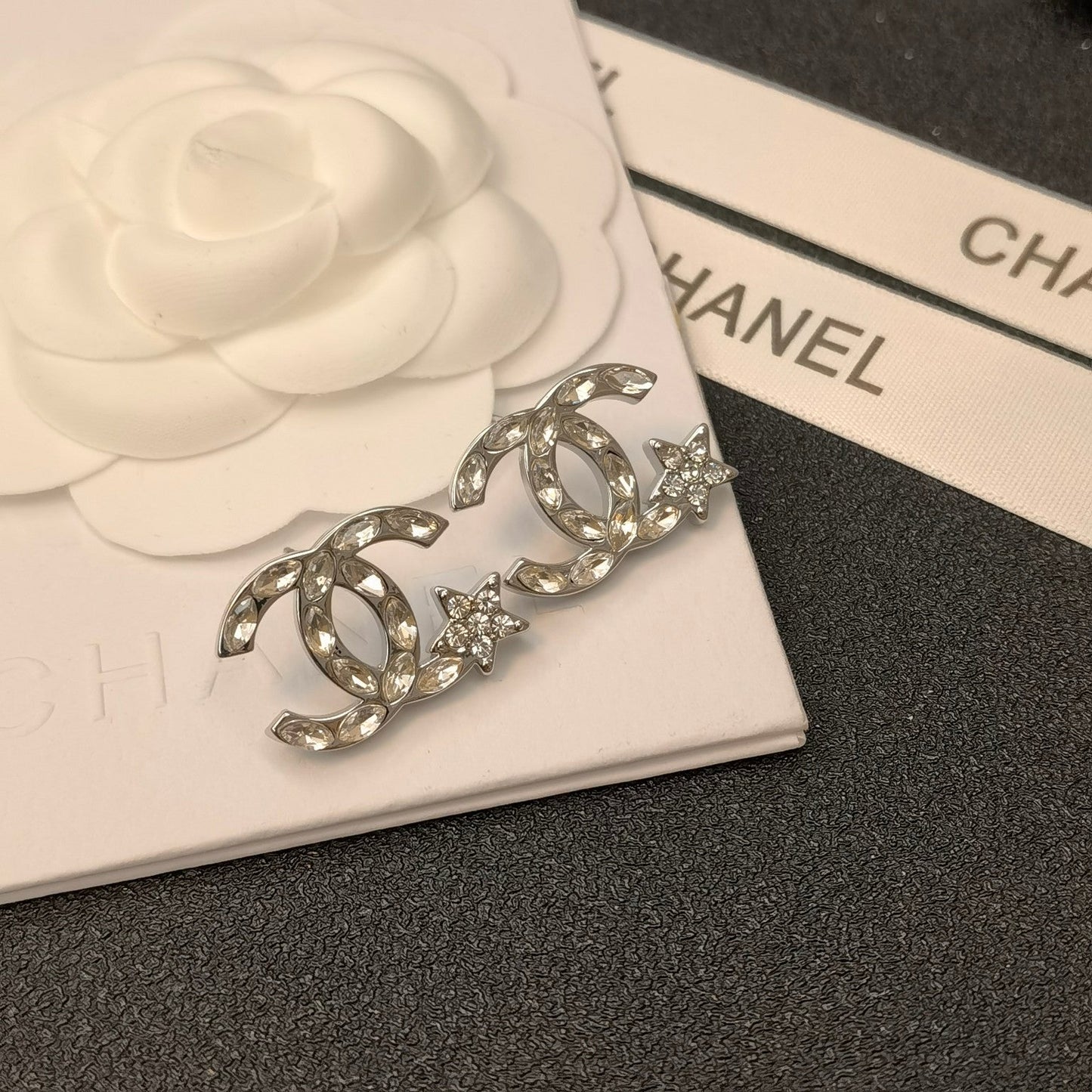 Pendientes de Estrella con Diamantes de Cristal