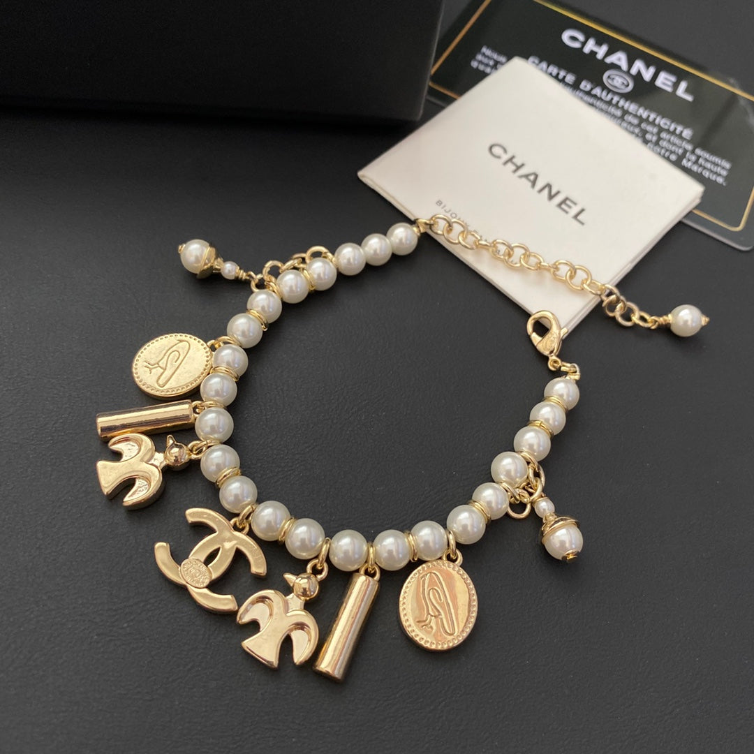 Bracelet multirang de perles haut de gamme