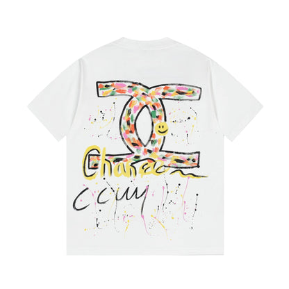 T-shirt graffiti coloré fait à la main