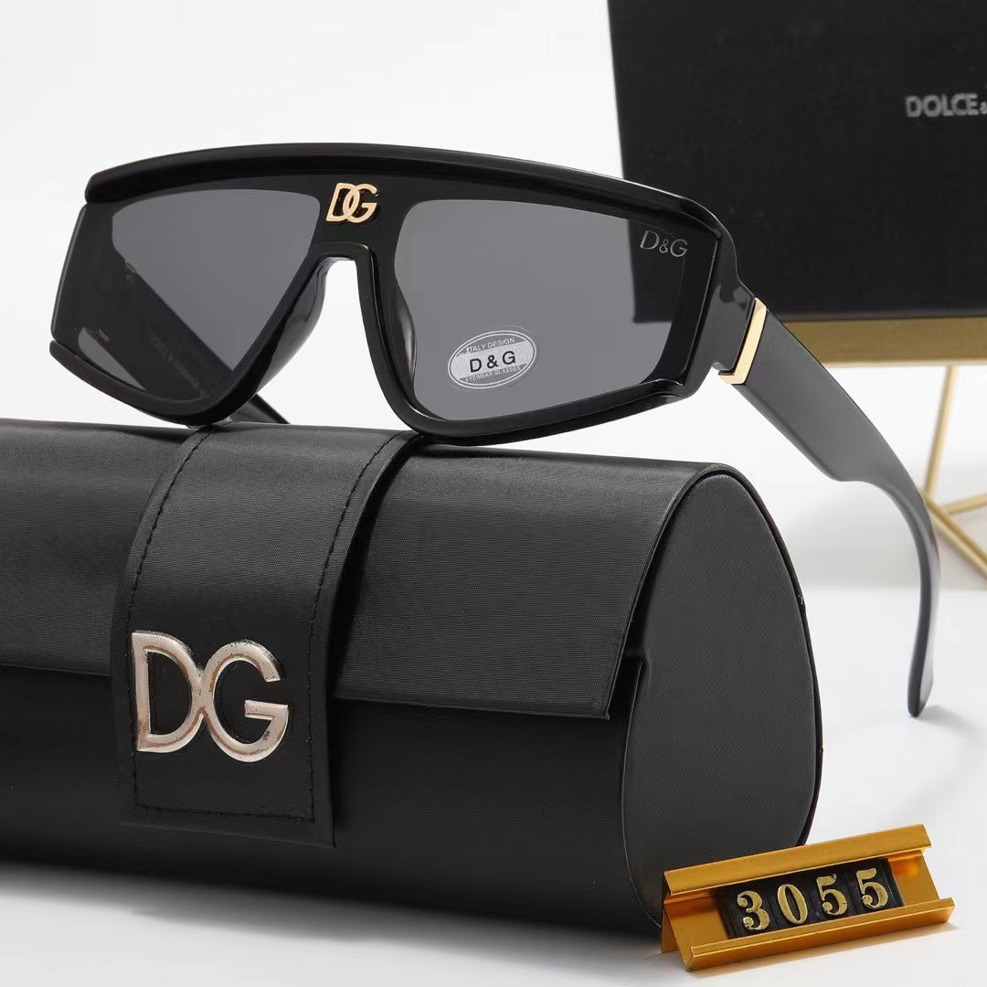 Nouvelles lunettes de soleil grand format