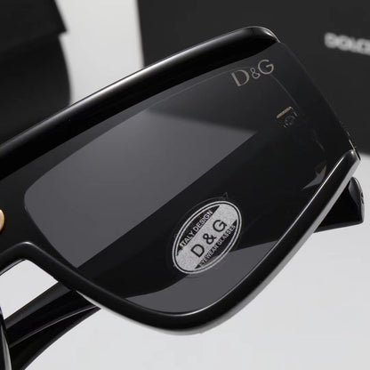 Nouvelles lunettes de soleil grand format