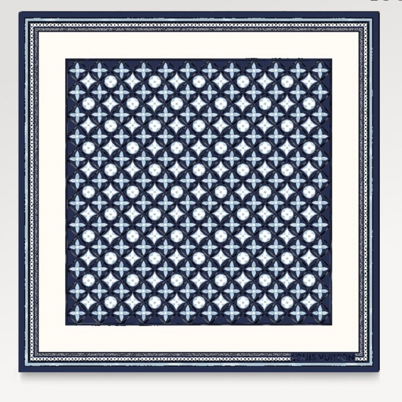 Foulard carré en soie gaufrée vintage