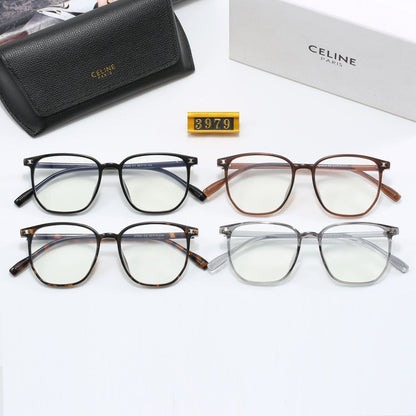 Lunettes à monture carrée transparente