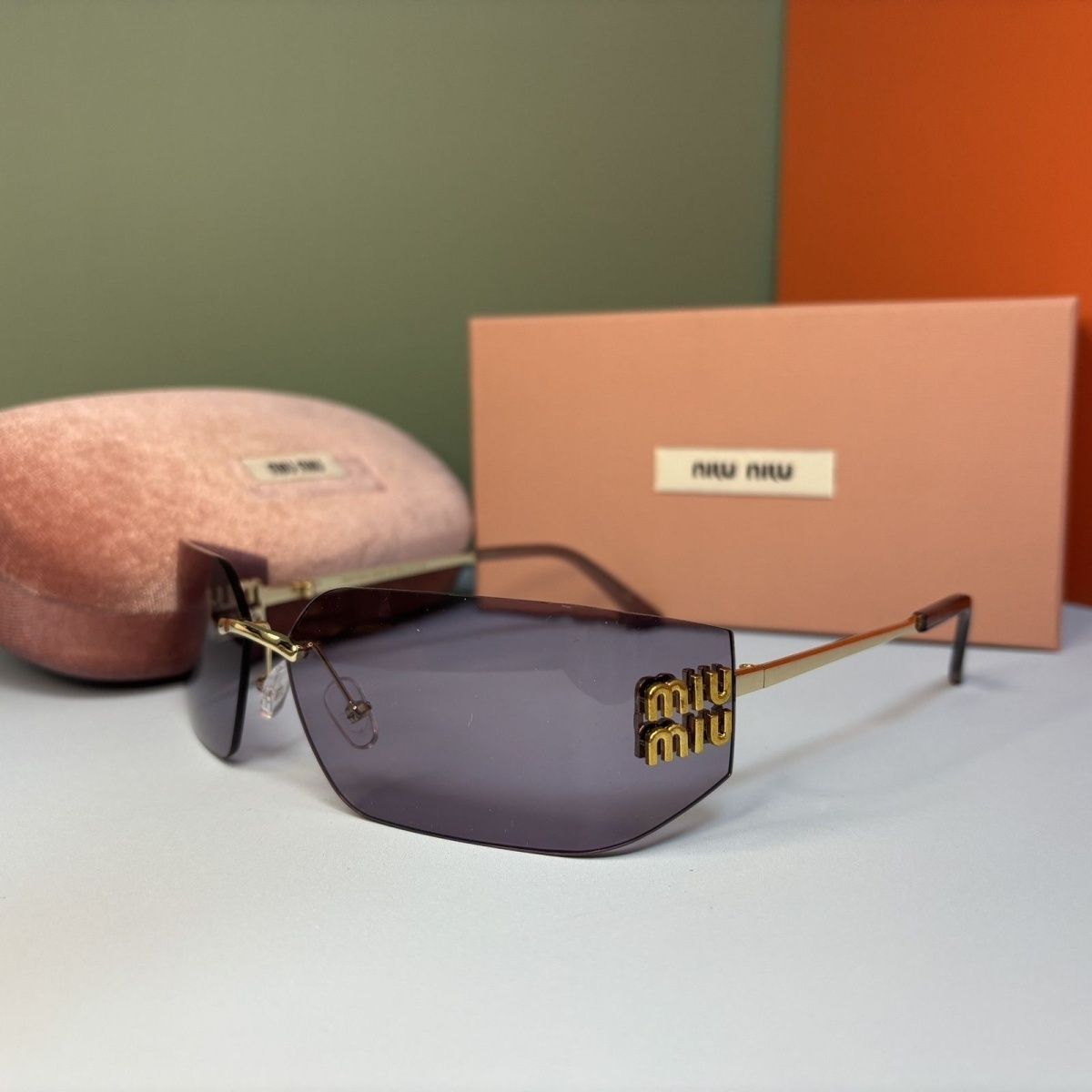 Lunettes de soleil tendance sans monture