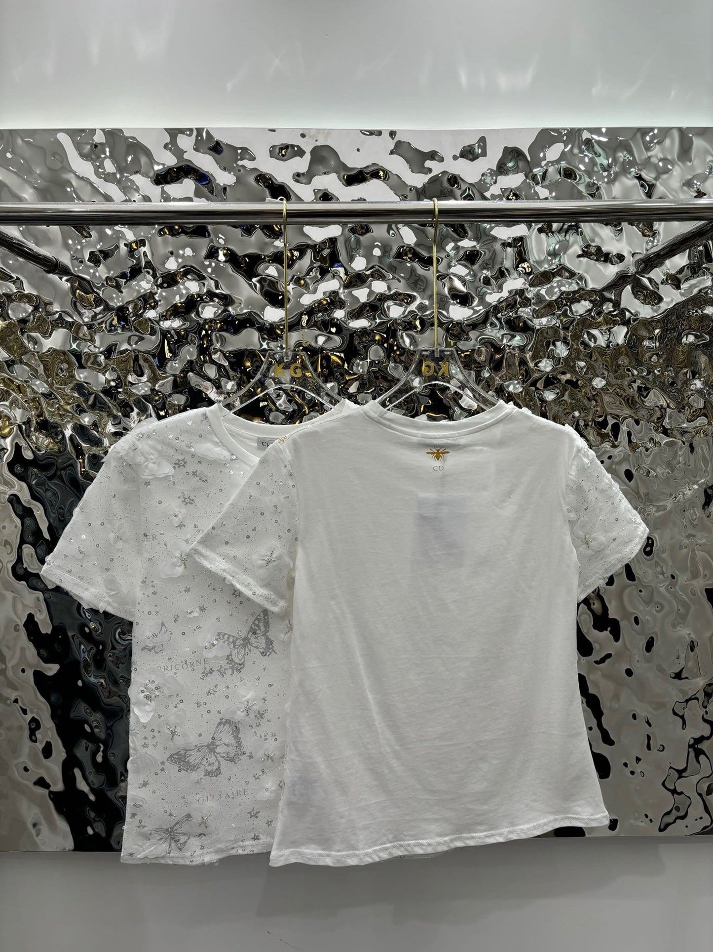 Nouveau T-shirt papillon en maille brodée